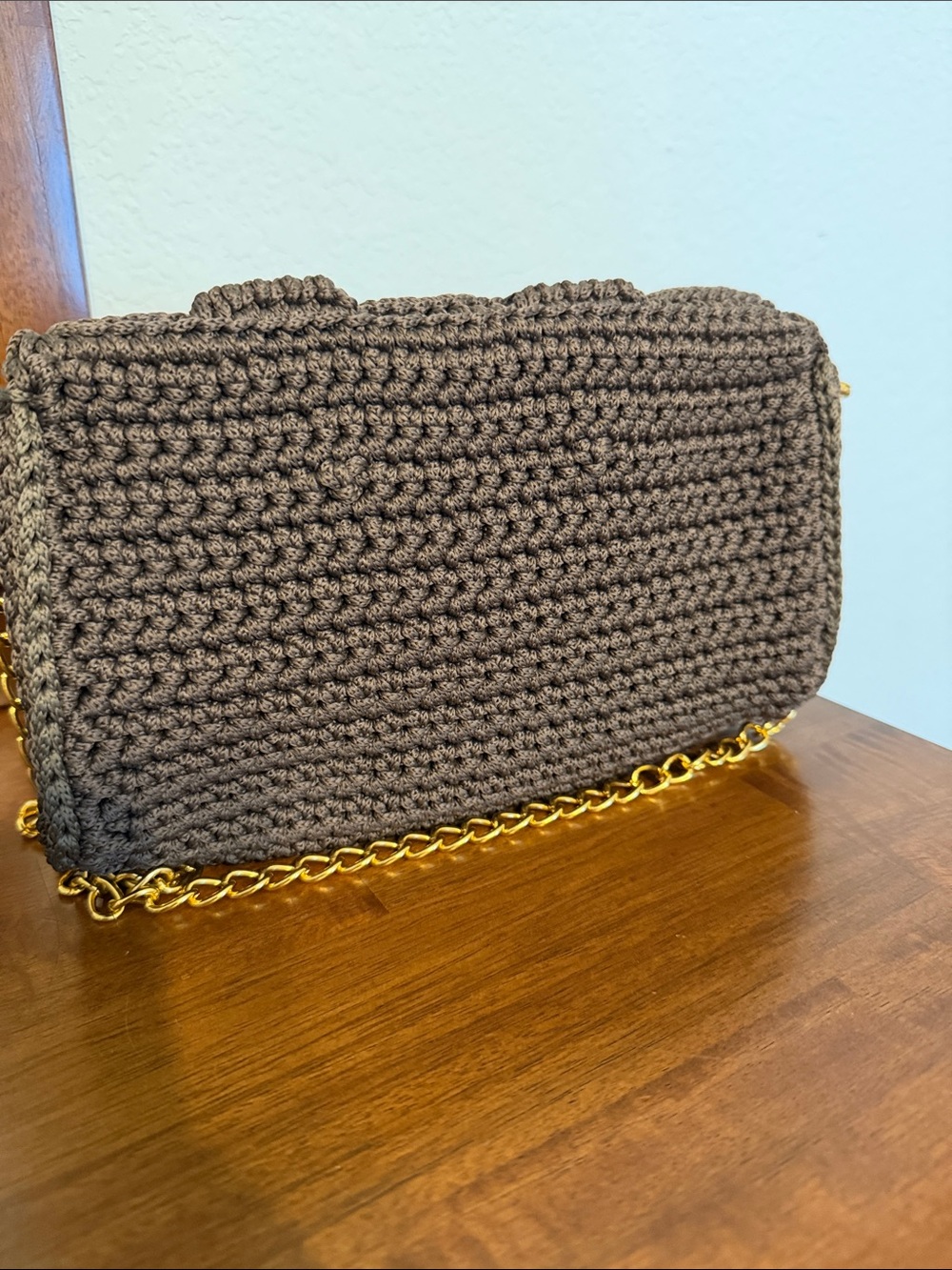Handmade Woven Crochet Crossbody Bag - Brown and Golden Chain - Picture 4 of 15